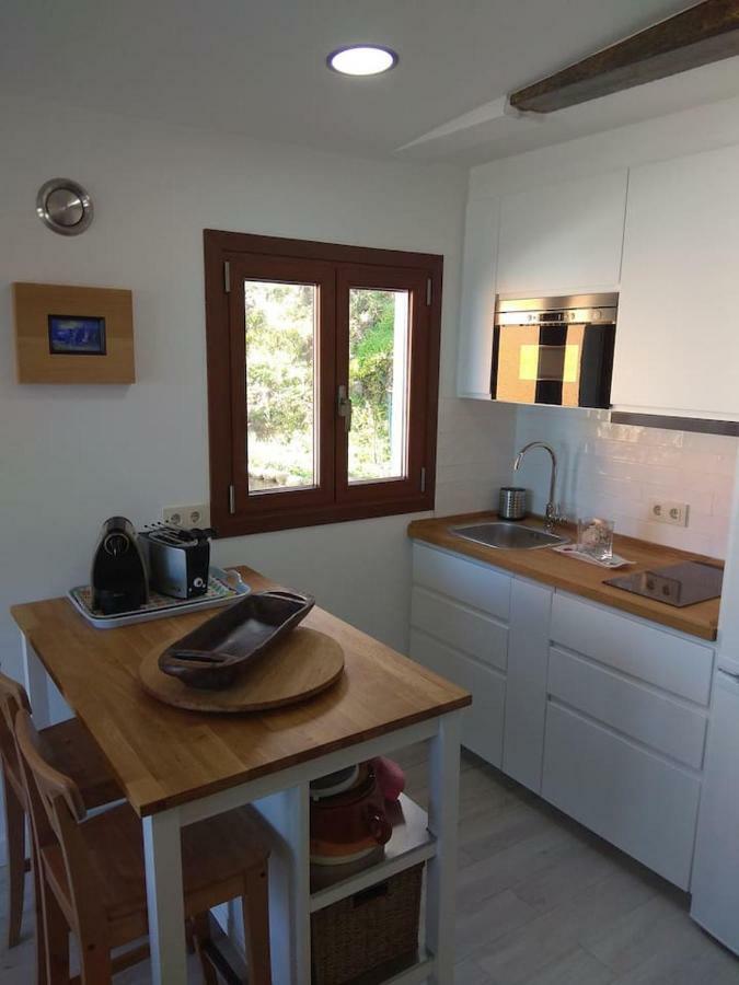 A Guaira, fantástico apartamento al borde del mar Oia Exterior foto