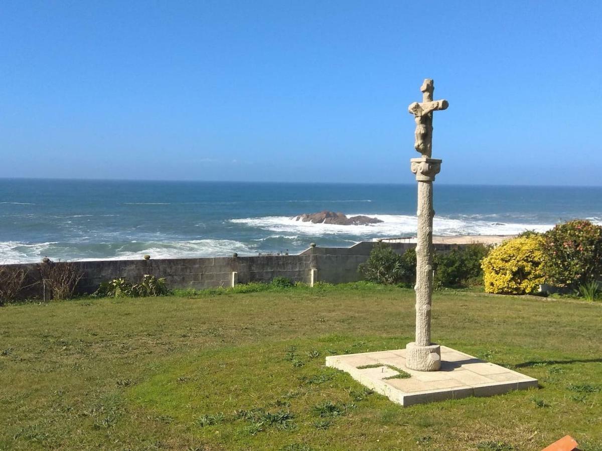 A Guaira, fantástico apartamento al borde del mar Oia Exterior foto